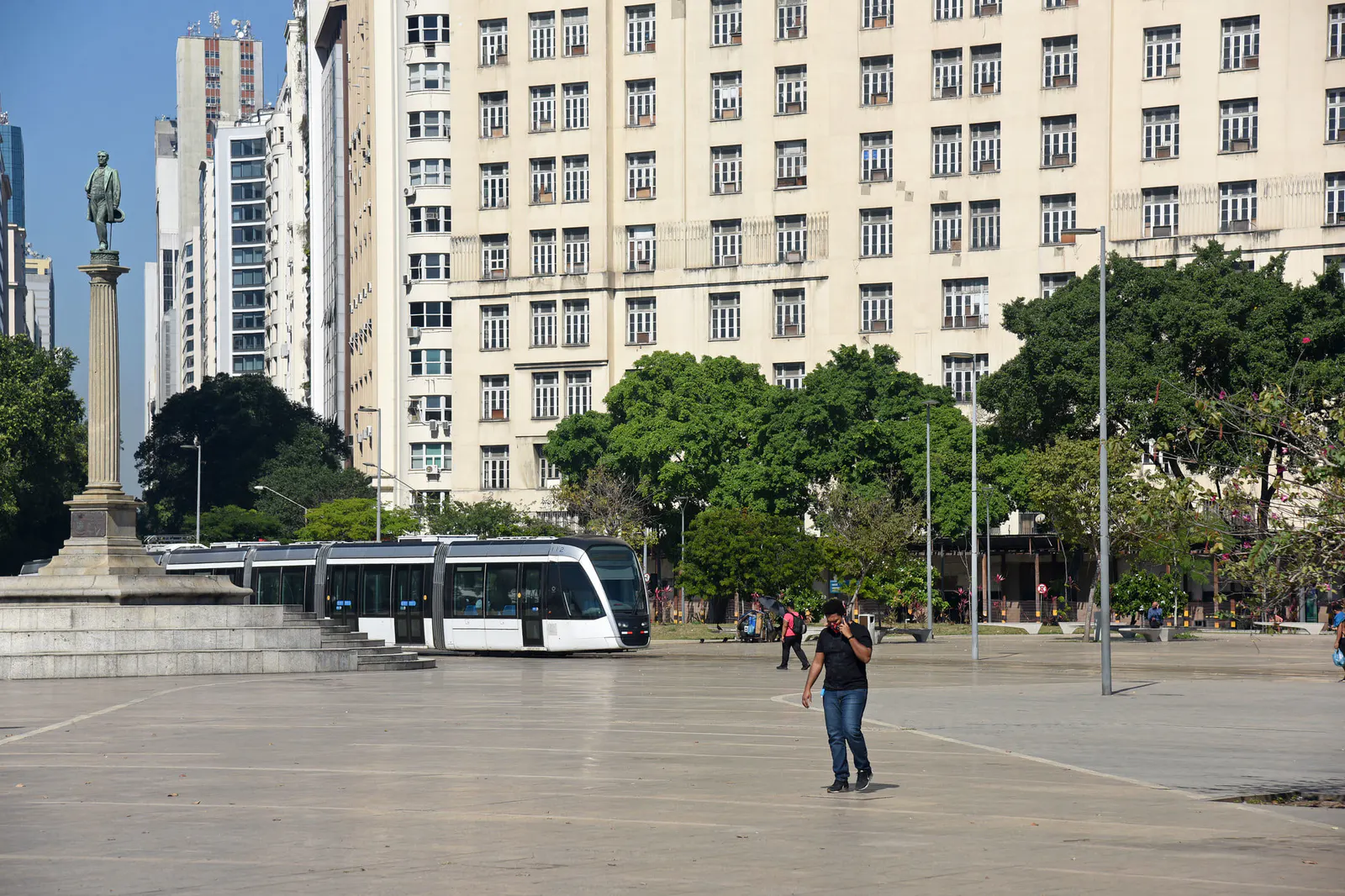 Plaza Mauá (Praça Mauá) — foto 12