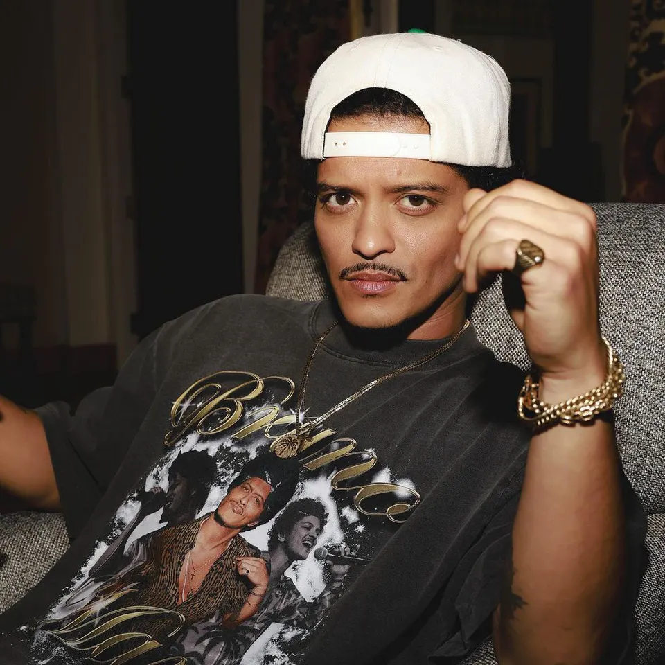 写真: 再制作Instagram @ brunomars