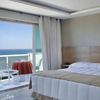 Royalty Barra Hotel