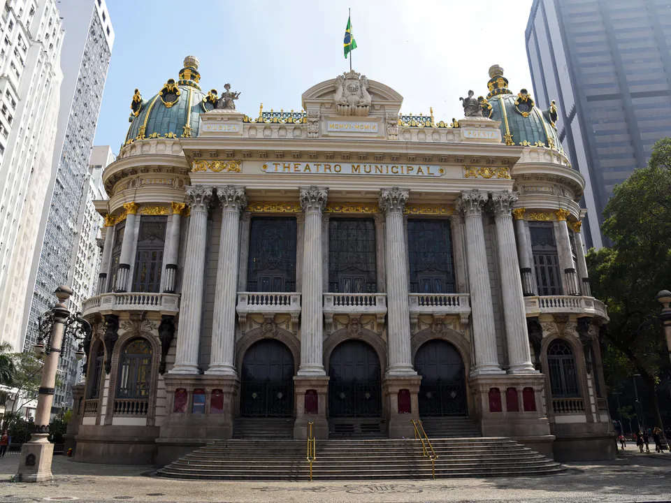 Theatro Municipal celebra 116 anni con programmazione gratuita il 14 luglio