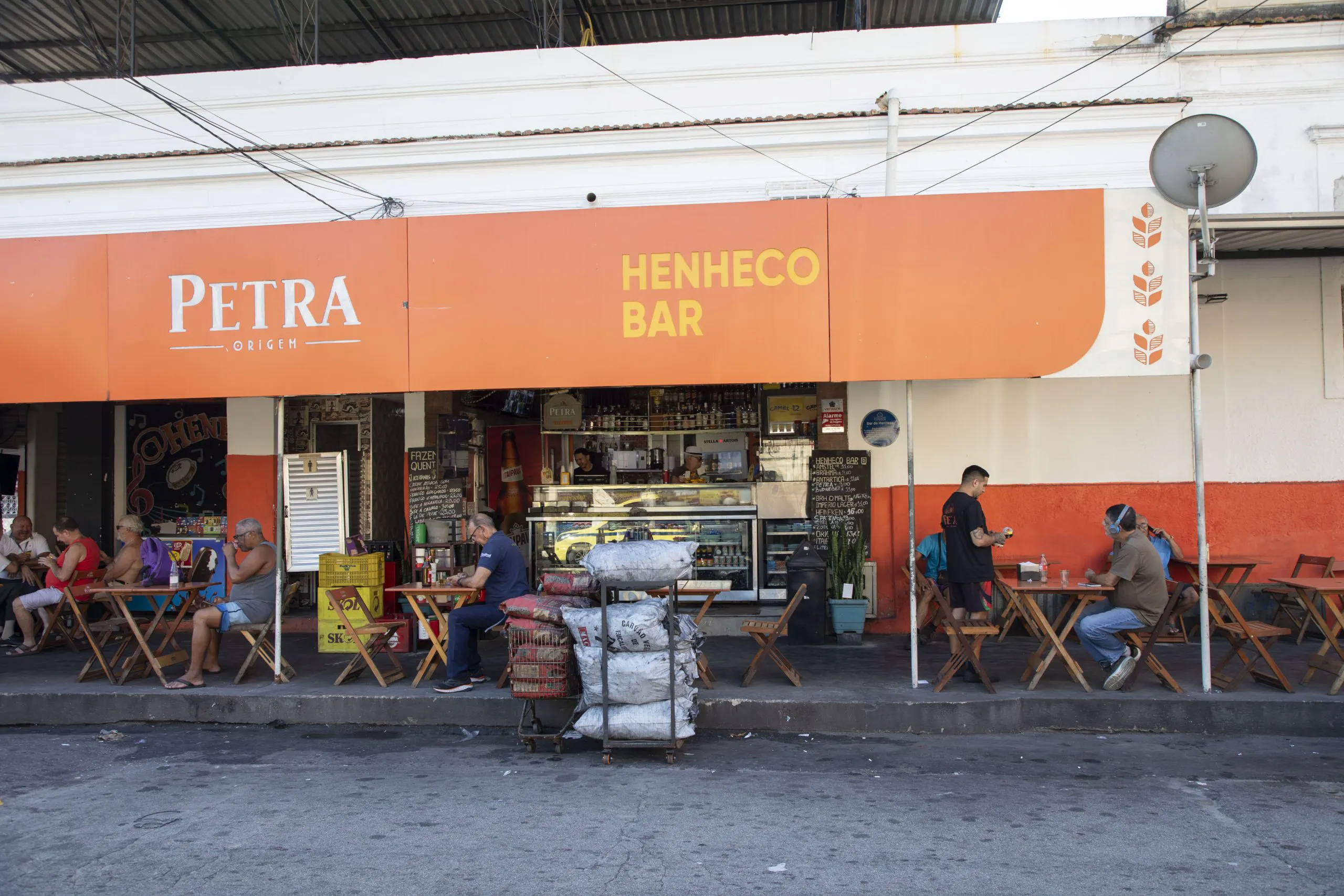 Bar und Henheco Lanchonete