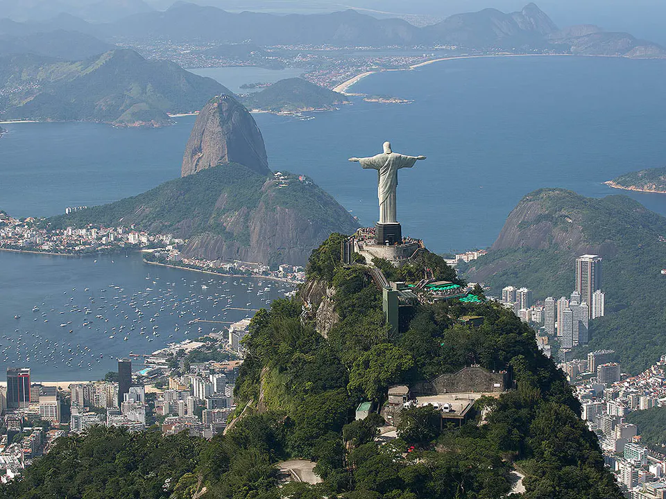 Rio de Janeiro : records et charmes qui attirent le monde entier