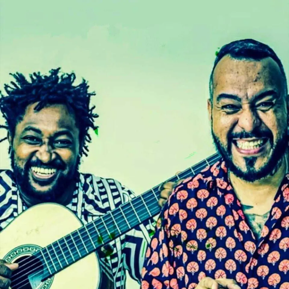 Cavaco と Nego Josy Armandinho で ザ· マウス Alley