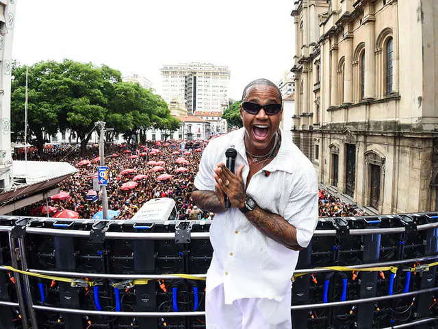 Fim de semana de pré-carnaval reúne megablocos com Léo Santana e Ivete Sangalo no comando