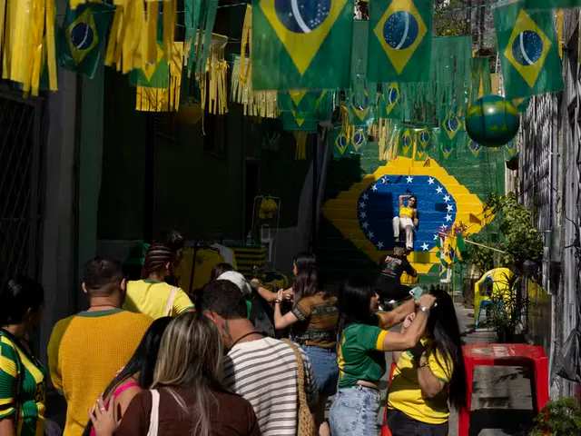 Jogos do Brasil na Copa do Mundo podem movimentar R$ 244,9 milhões na economia carioca