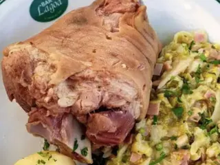 Eisbein Com Salada De Batata