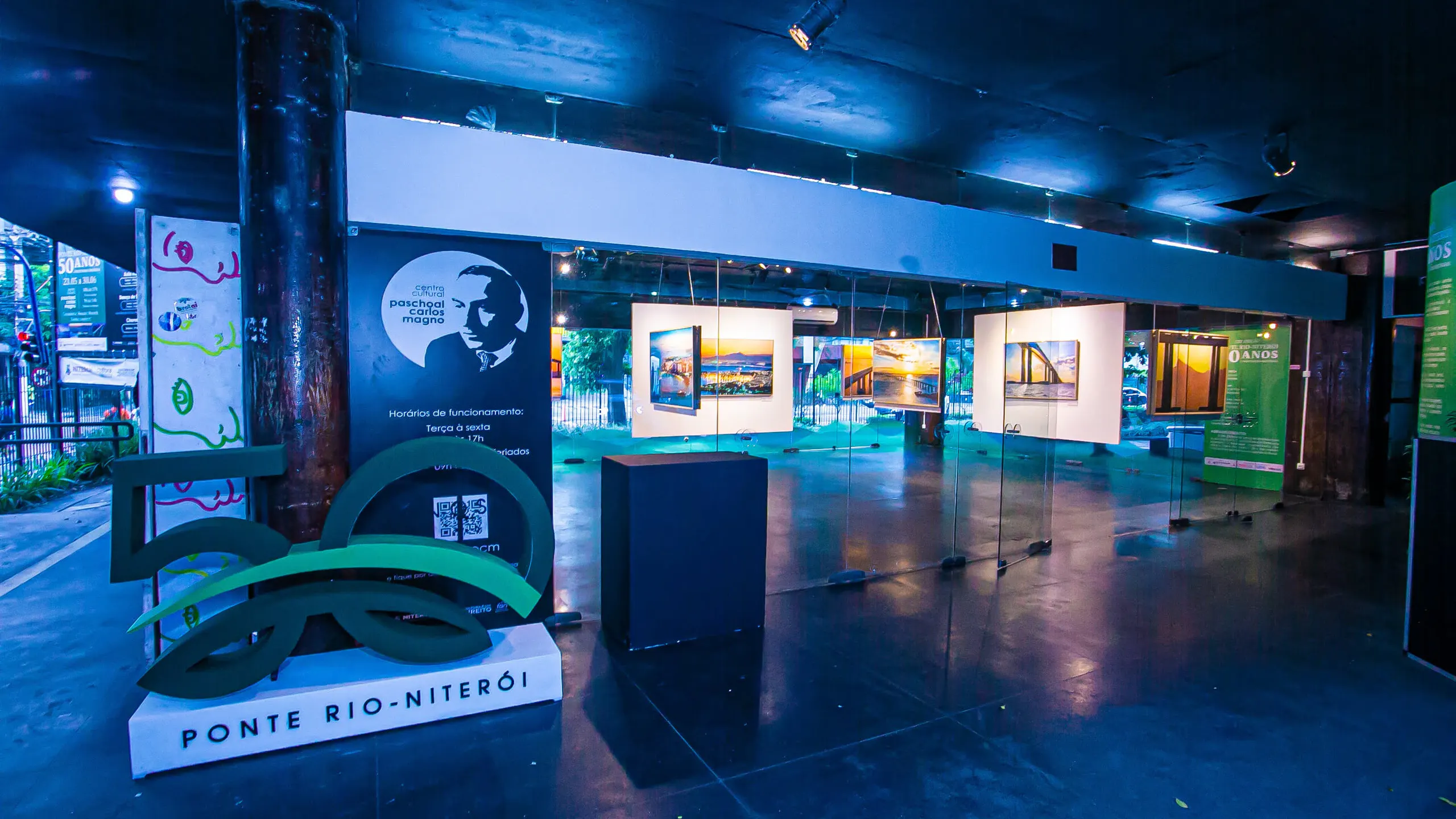 Ponte Rio-Niterói: Uma Ponte entre Histórias no Centro Cultural dos Correios