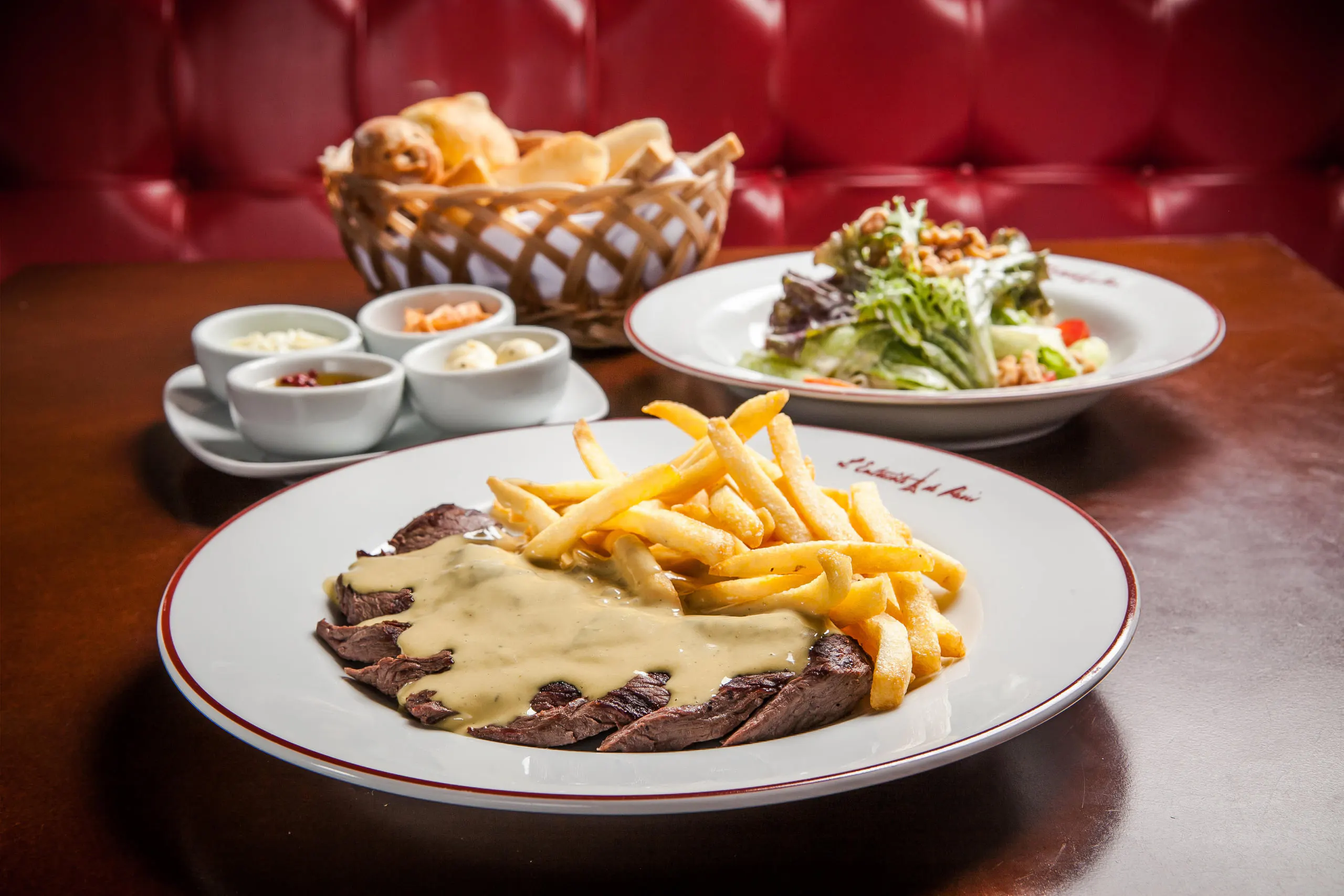 Photos for the menu at the L ́Entrecote de Paris Restaurant