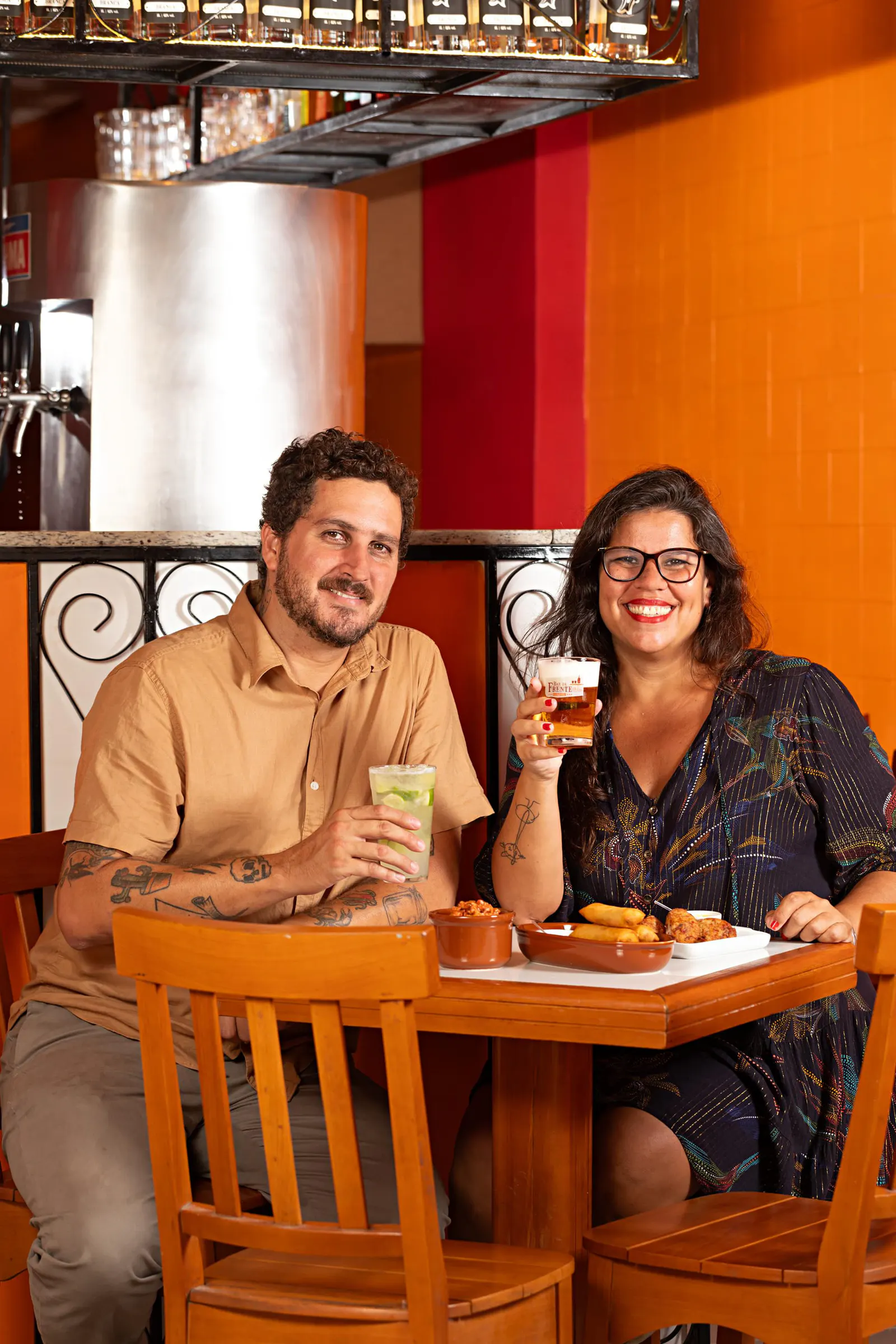 Mariana Rezende and Julio Ferretti.