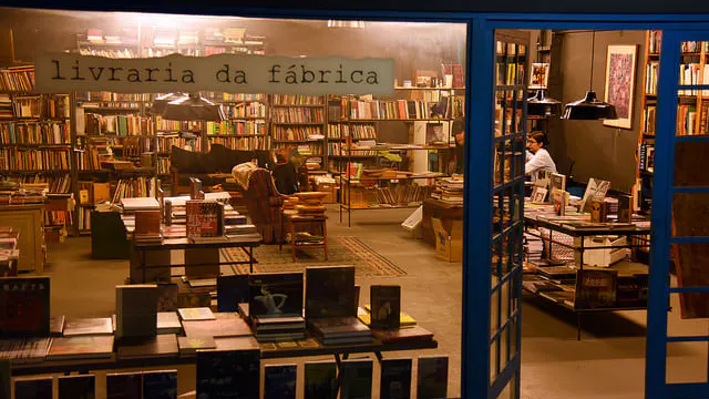 Bhering Factory — Foto 11