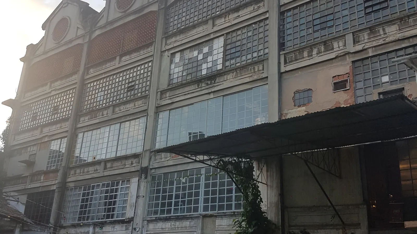 Bhering Factory