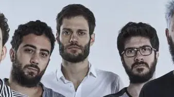5 per asciugare nel circo Voiceover