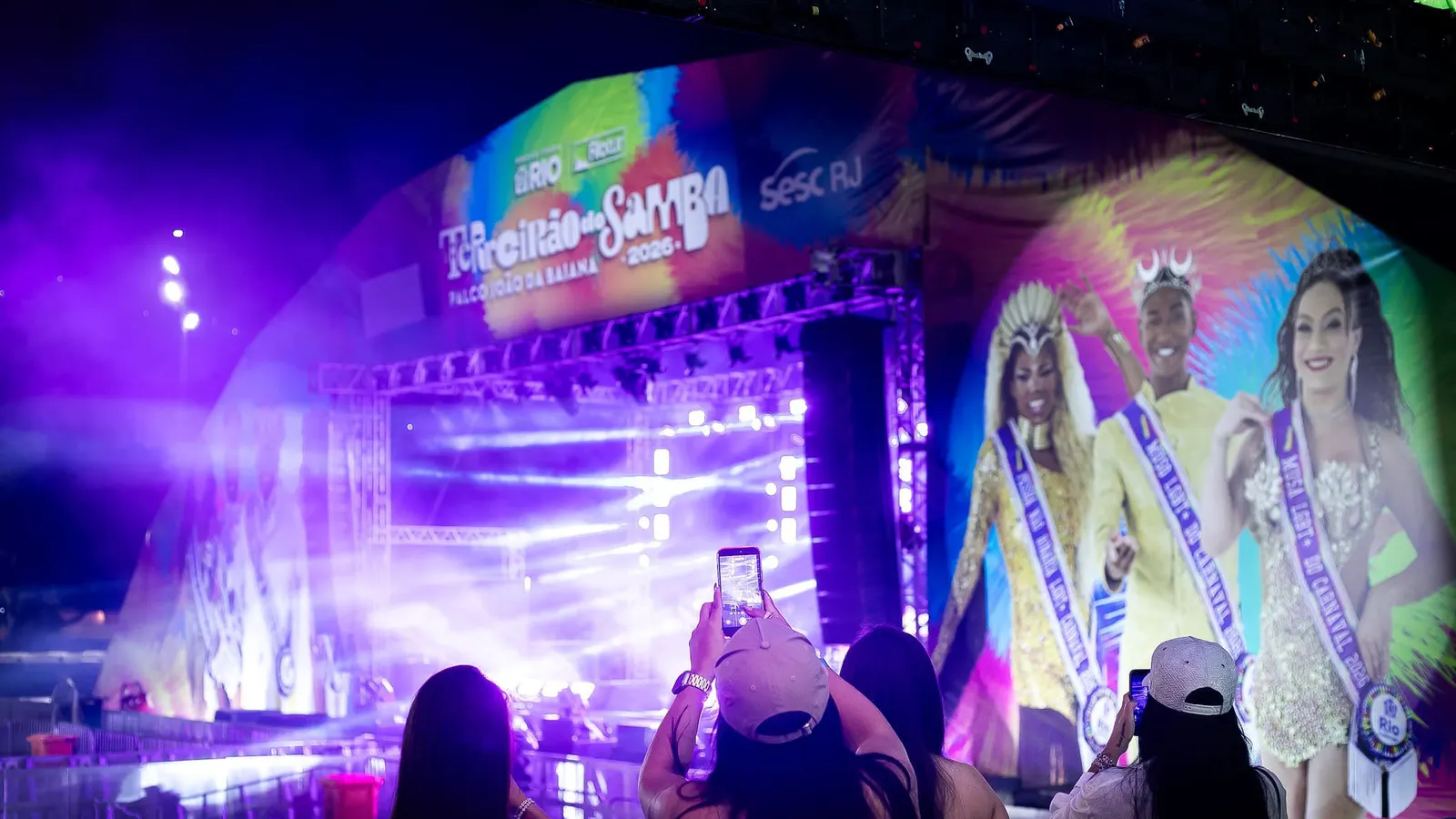 Pretinho da Serrinha convida Seu Jorge para encerrar período de festas no Terreirão do Samba