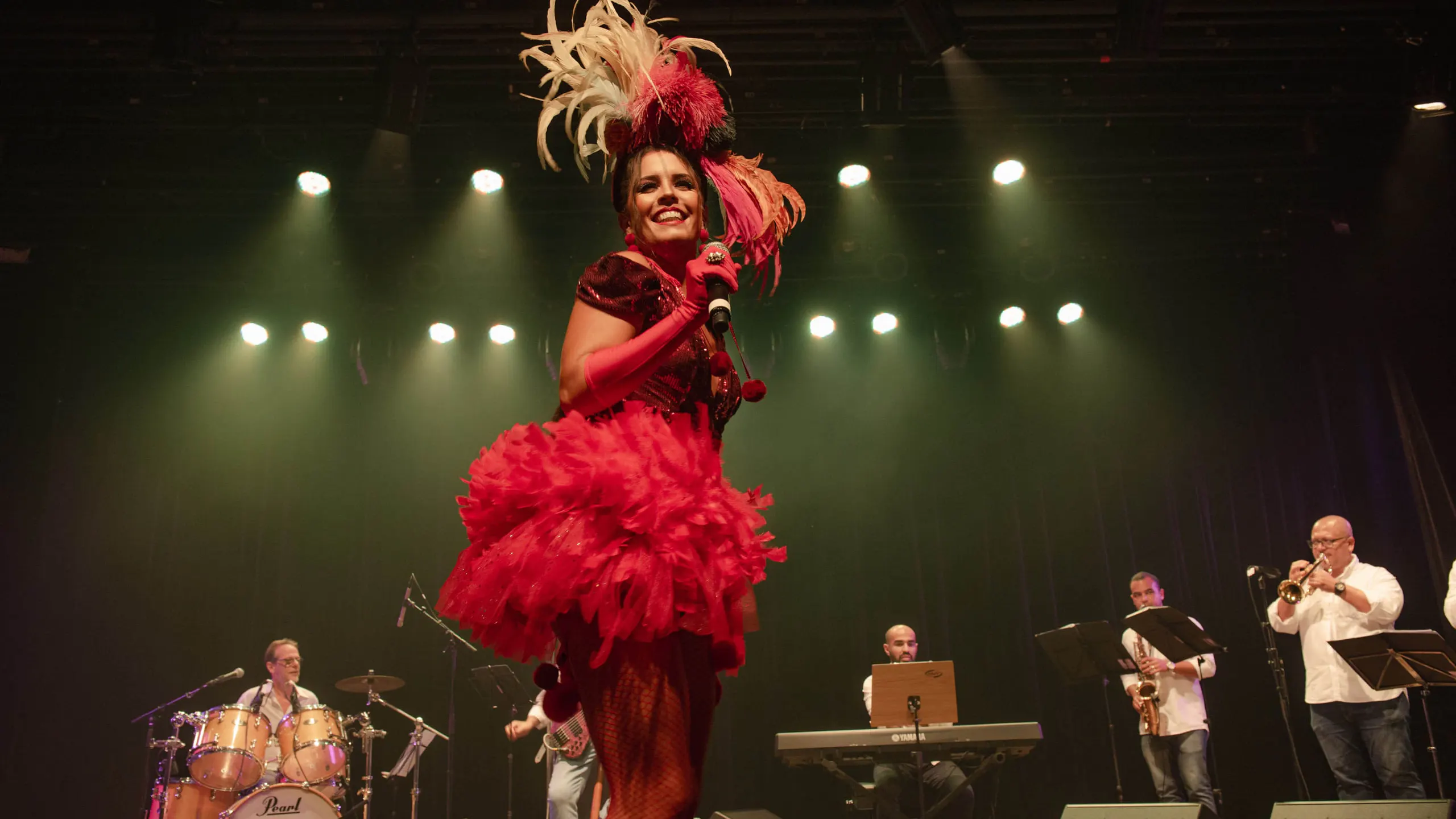 Carnaval das Rainhas do Rádio no Theatro Municipal do Rio
