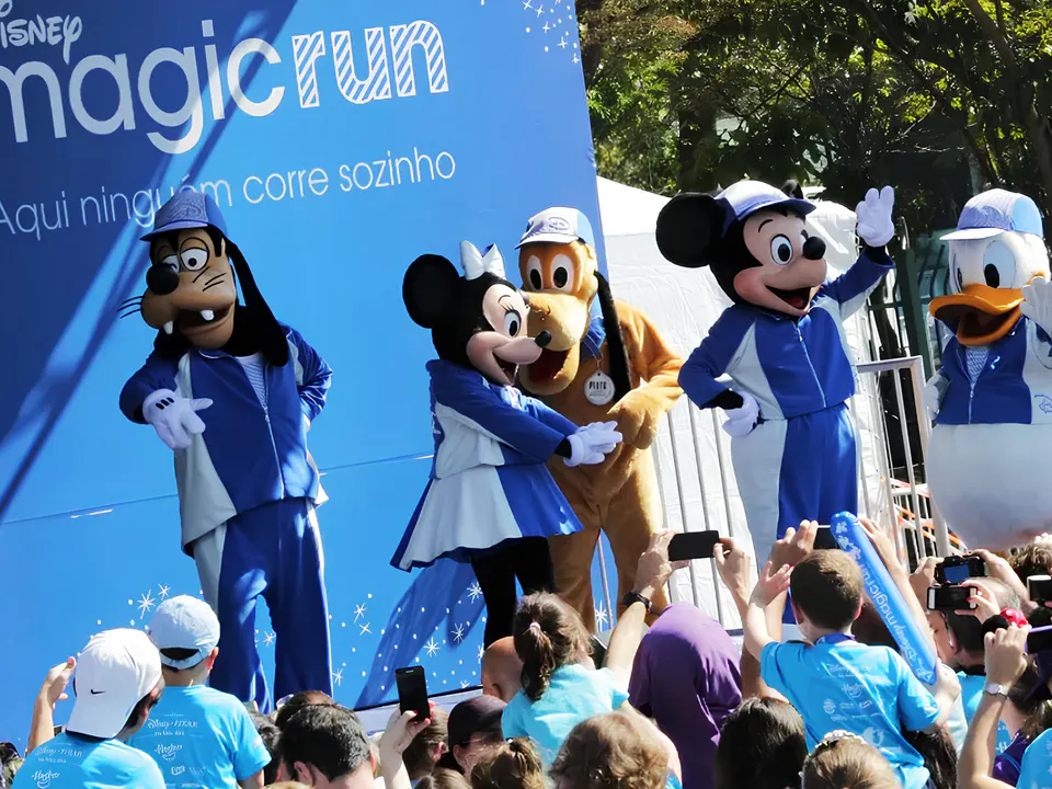 Festa dei bambini a Rio: programmazione familiare
