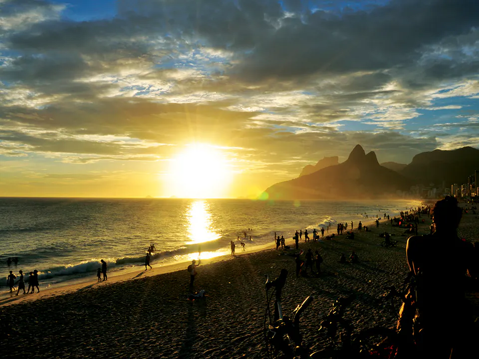 Pôr del Sol visto de Arpoador