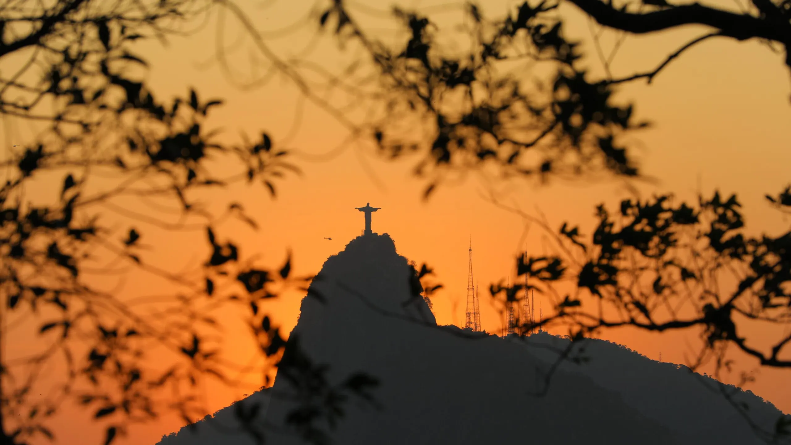 Tramonto su Parque Bondinho Pão de Açúcar