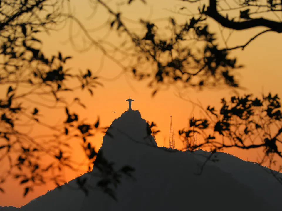 Sunset in Parque Bondinho Pão de Açúcar