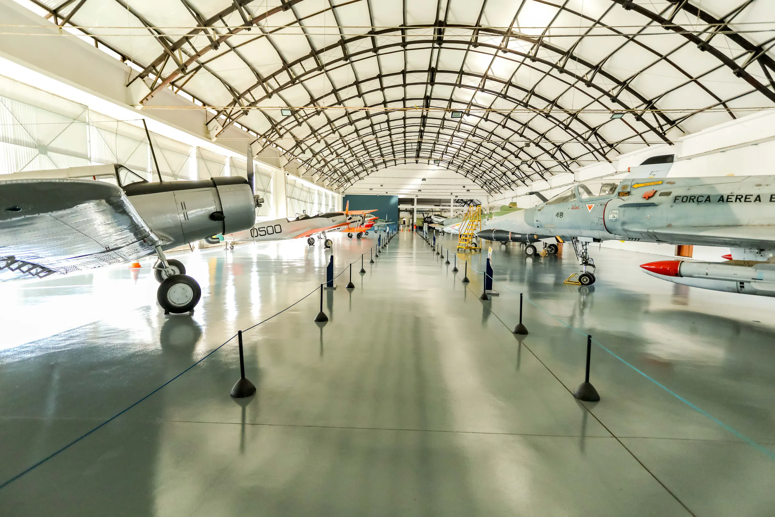 HANGAR 2C
