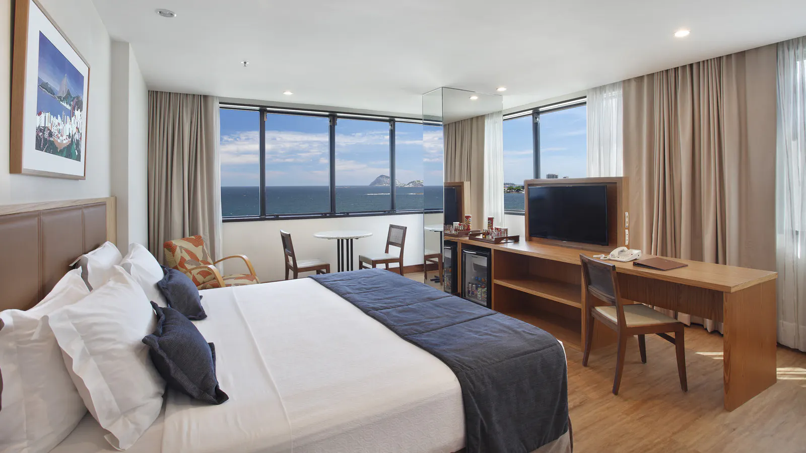 Windsor Excelsior