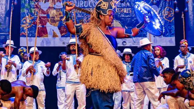 Gungas, Marimbas e Urucungos in Ancestrais Charms al Carlos Gomes Theatre