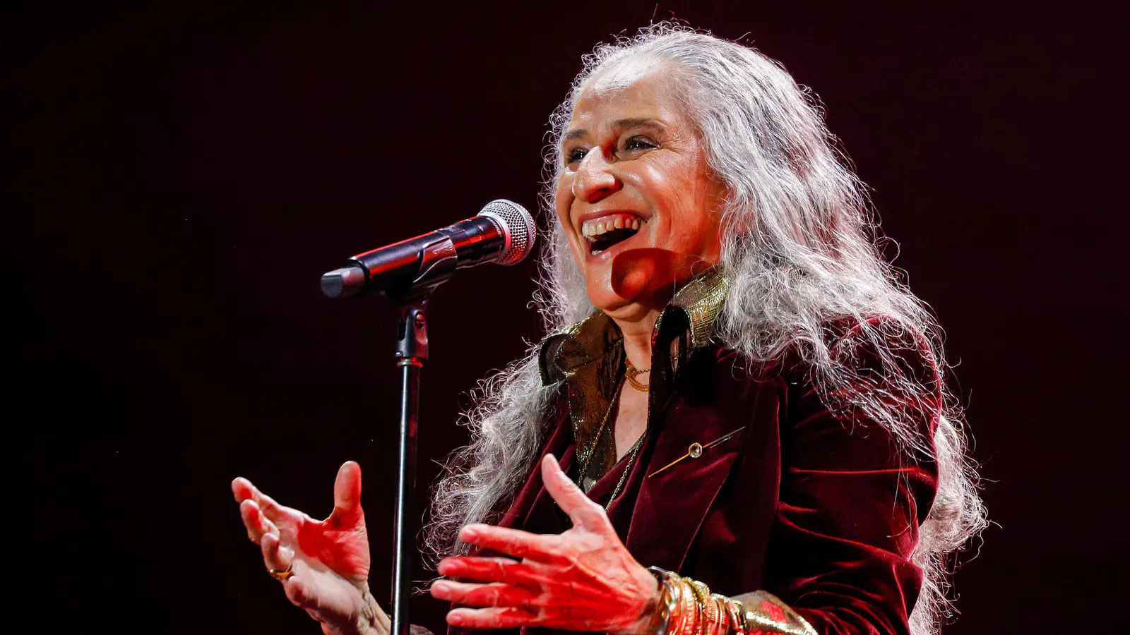 Maria Bethânia - 60 años de carrera