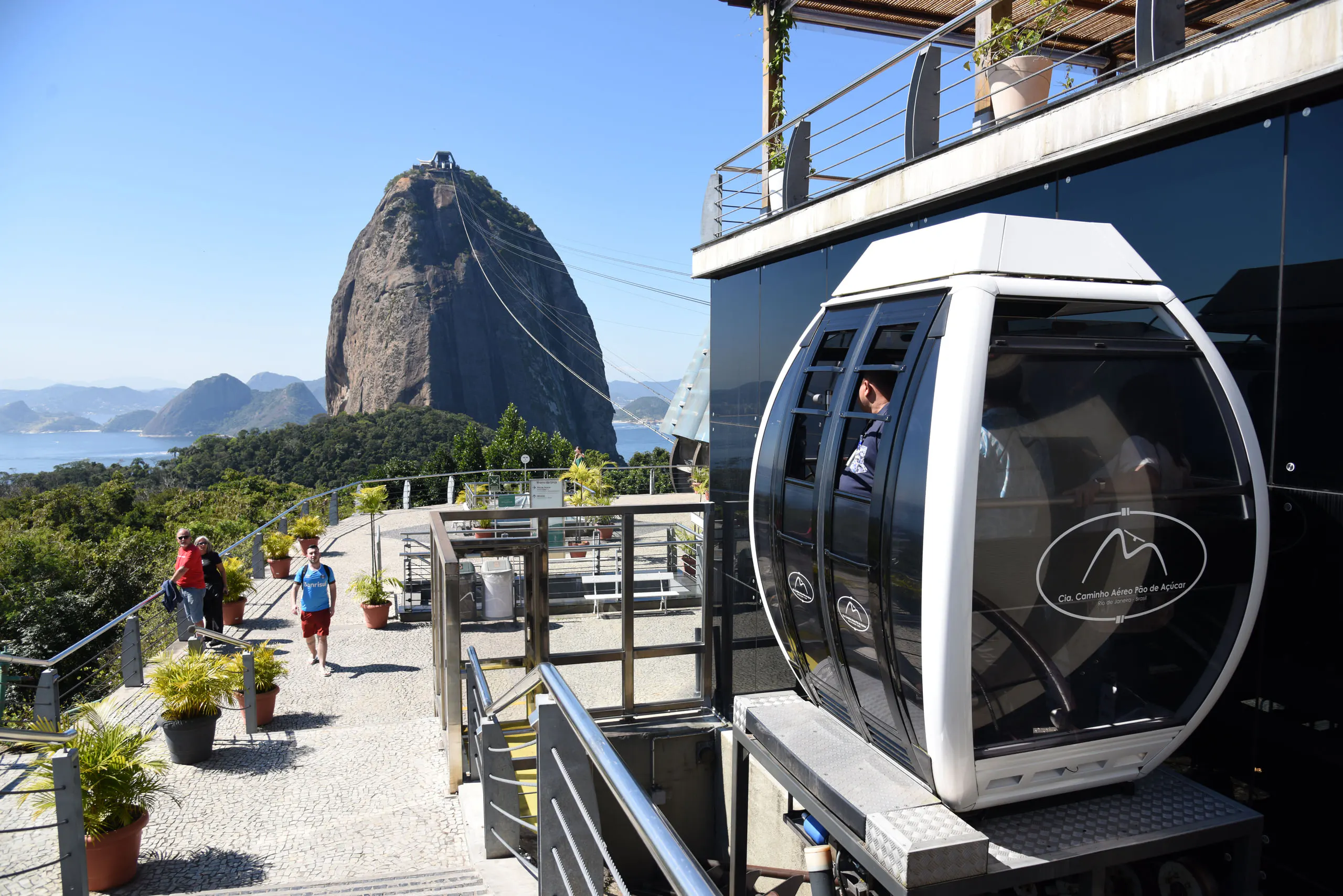 川の魅力:マーヴィッロホサの街と恋に落ちる主な魅力 - 写真6