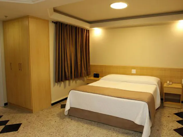 Elegance Praia Hotel