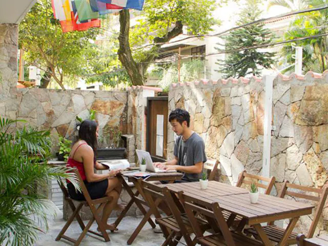 Beach Backpackers Hostel