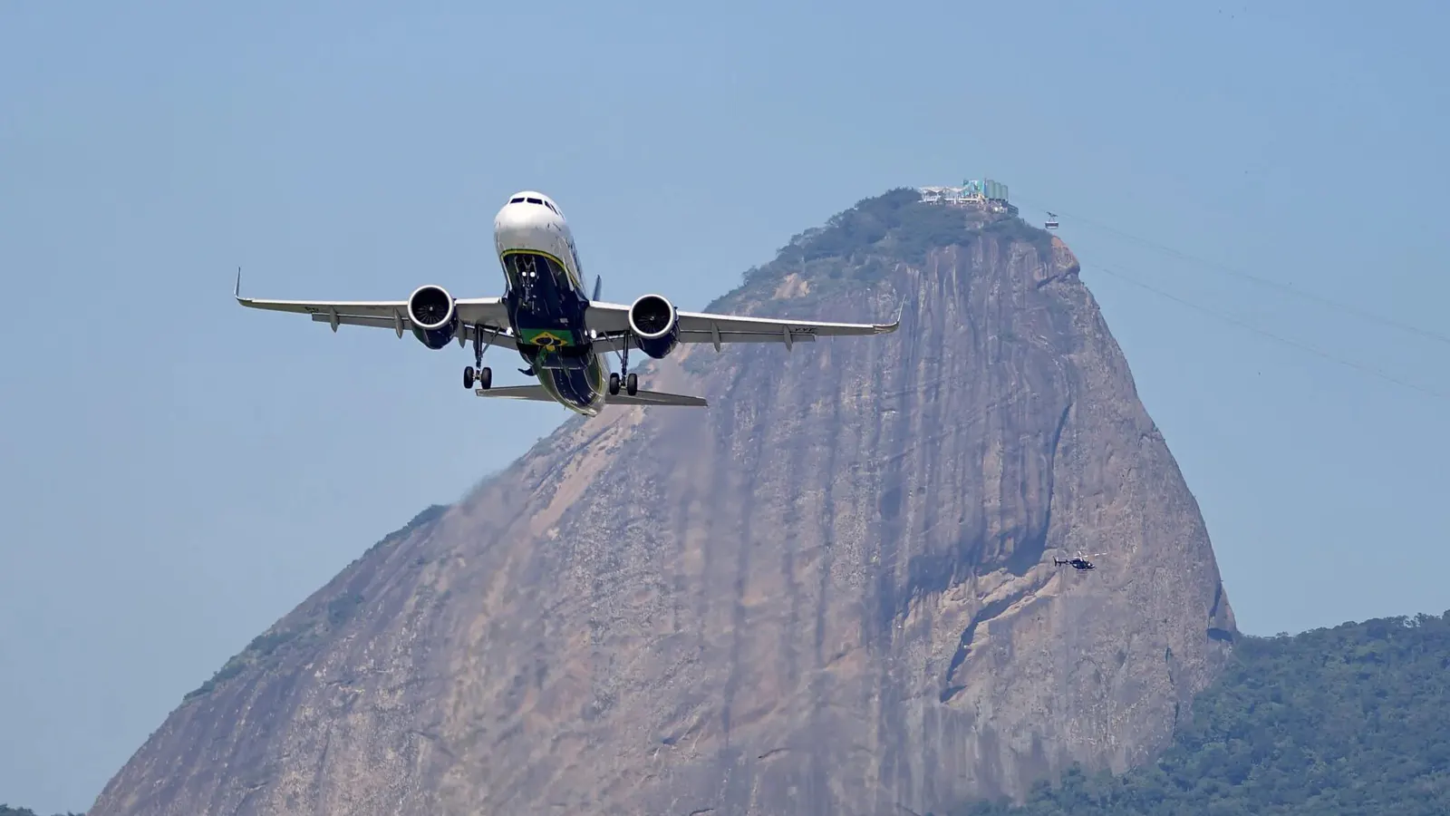 Rio brilha no turismo internacional e leva Brasil à melhor marca da história
