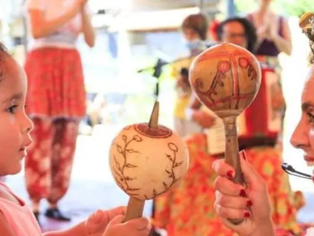 Vem brincar com Sambas de Umbigada no Museu do Pontal